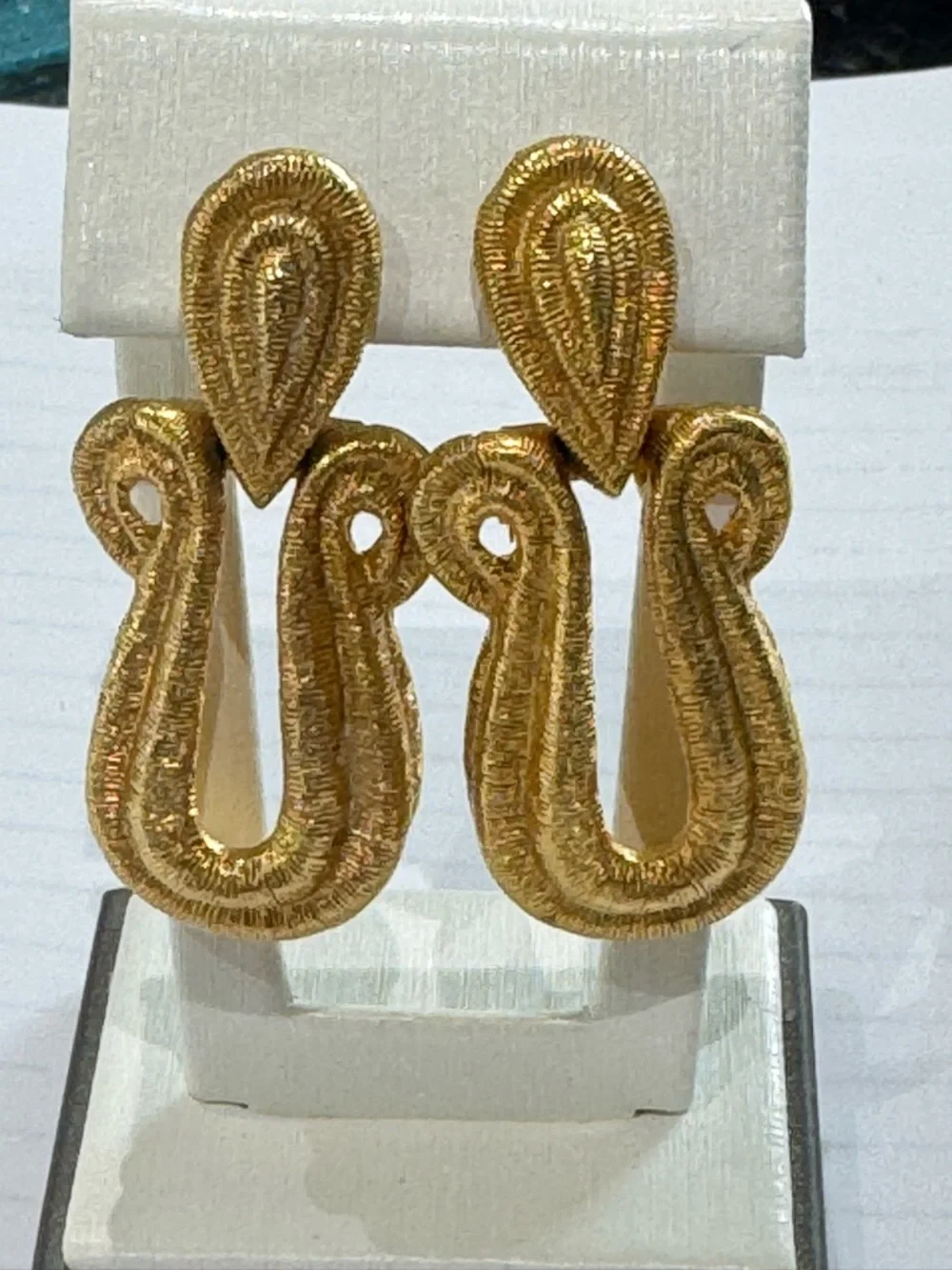 Givenchy Vintage Etruscan Style Doorknocker Earrings Goldtone - Picture 4 of 12